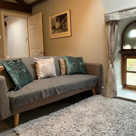 Apartman 3b The Carriage House 6m Village Location