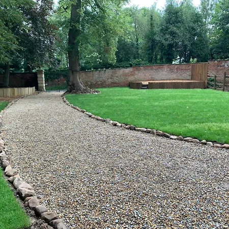 3b The Carriage House 6m Village Location Lejlighed *