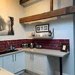 Apartment 3b The Carriage House 6m Village Location York