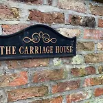 3b The Carriage House 6m Village Location * York